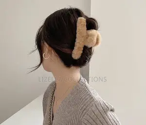 Fluffy Hair Claws (Adults Kids)- Choose Colour