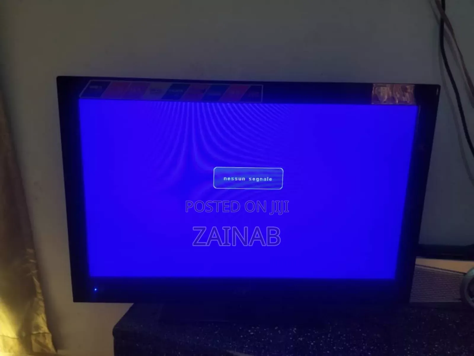 32 Inches JVC Tv