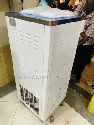 White Original Brandnew Icecream Machine