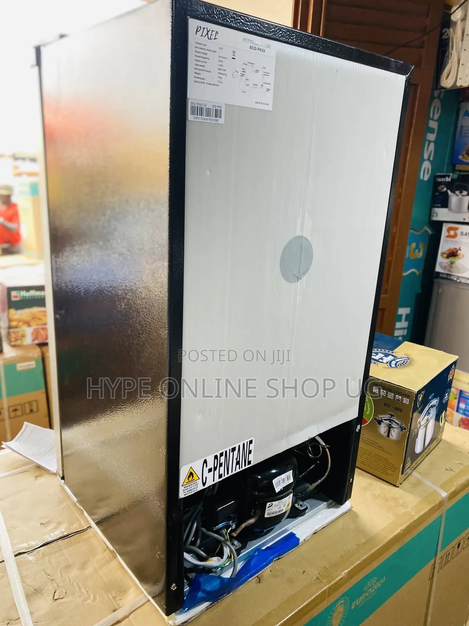 Single Door Fridge With Dispenser