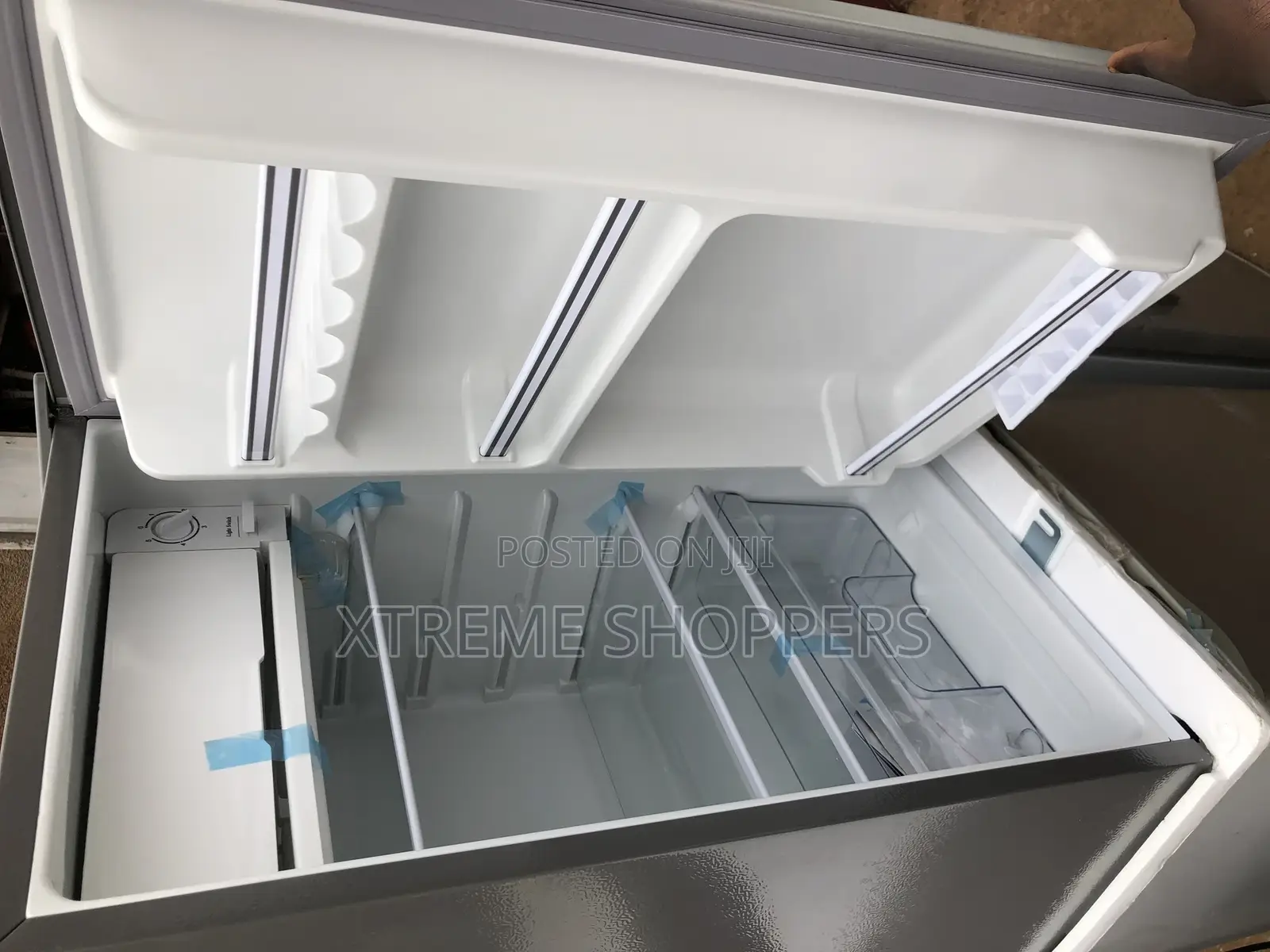 Excellent Fridges/Refrigerator/ 120liters ADH