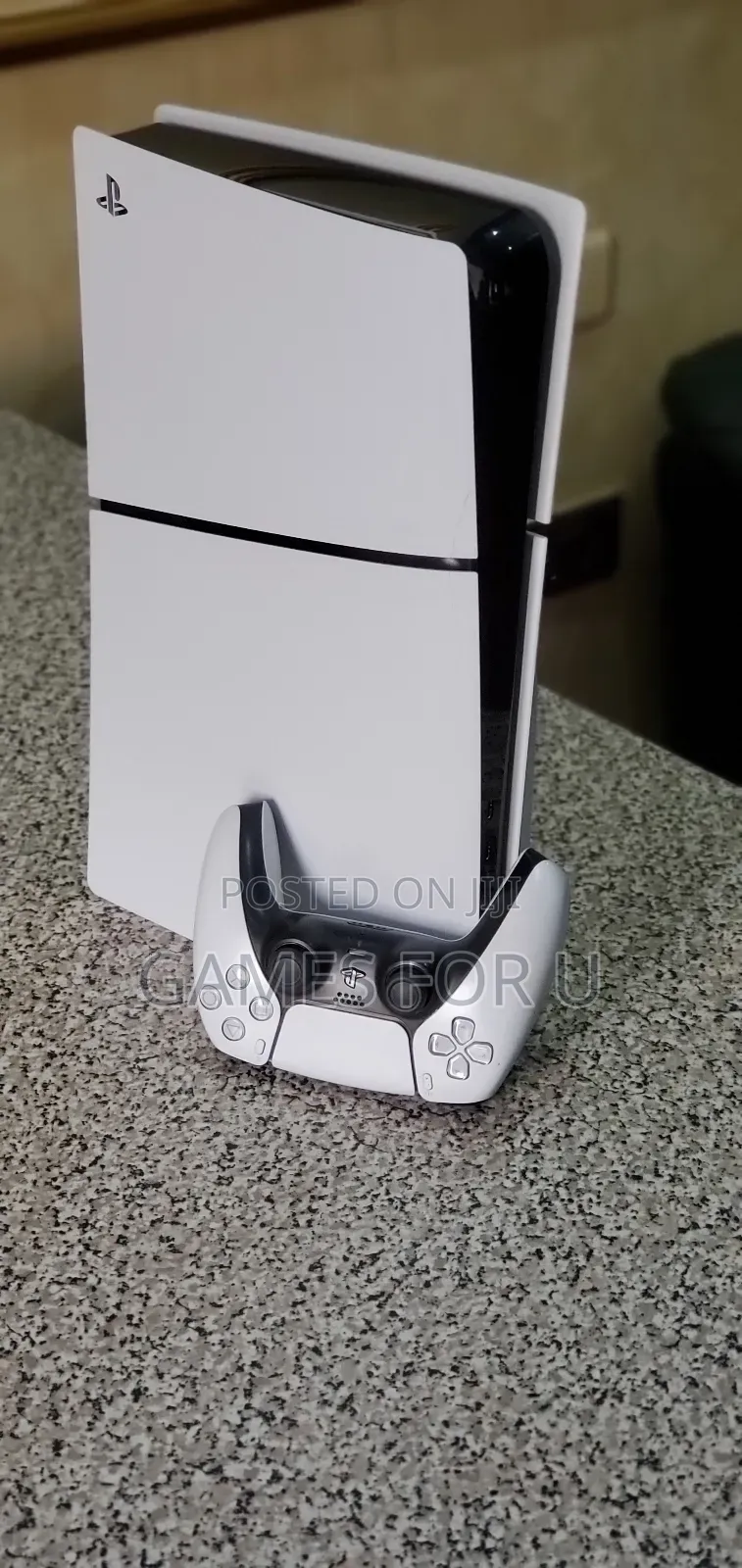 Uk Used Ps5 Slim With One Pad and Fc24 at a Good Deal