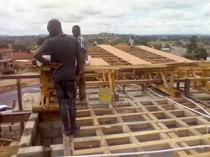 Photo - Construction in Steel and Wood