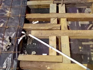 Construction in Steel and Wood
