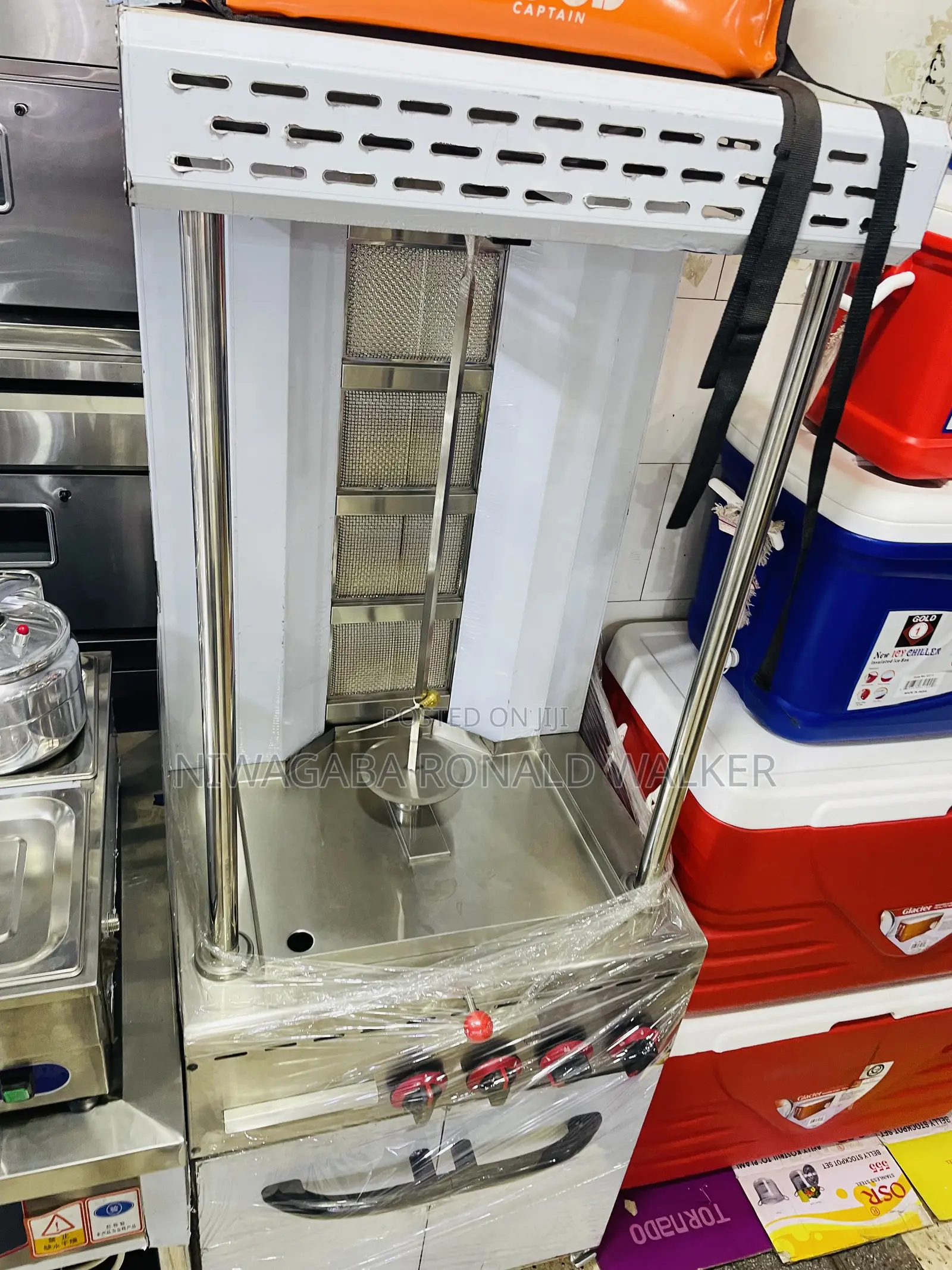 Meat Sharwama With Storage Shelves