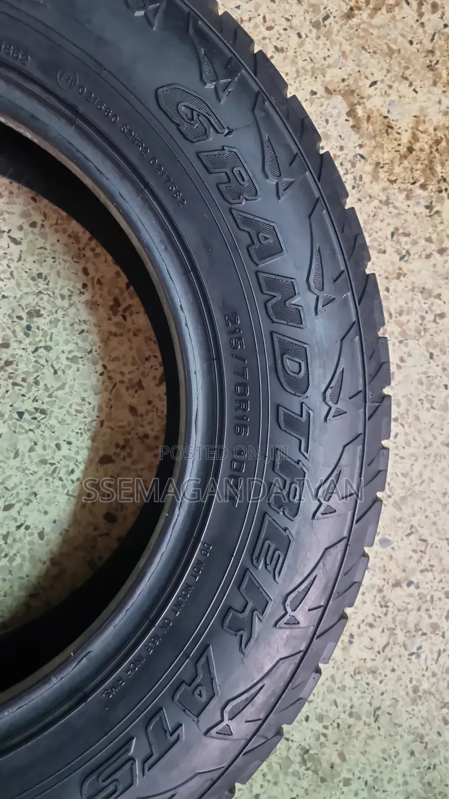 215/70r16 Dunlop a/T