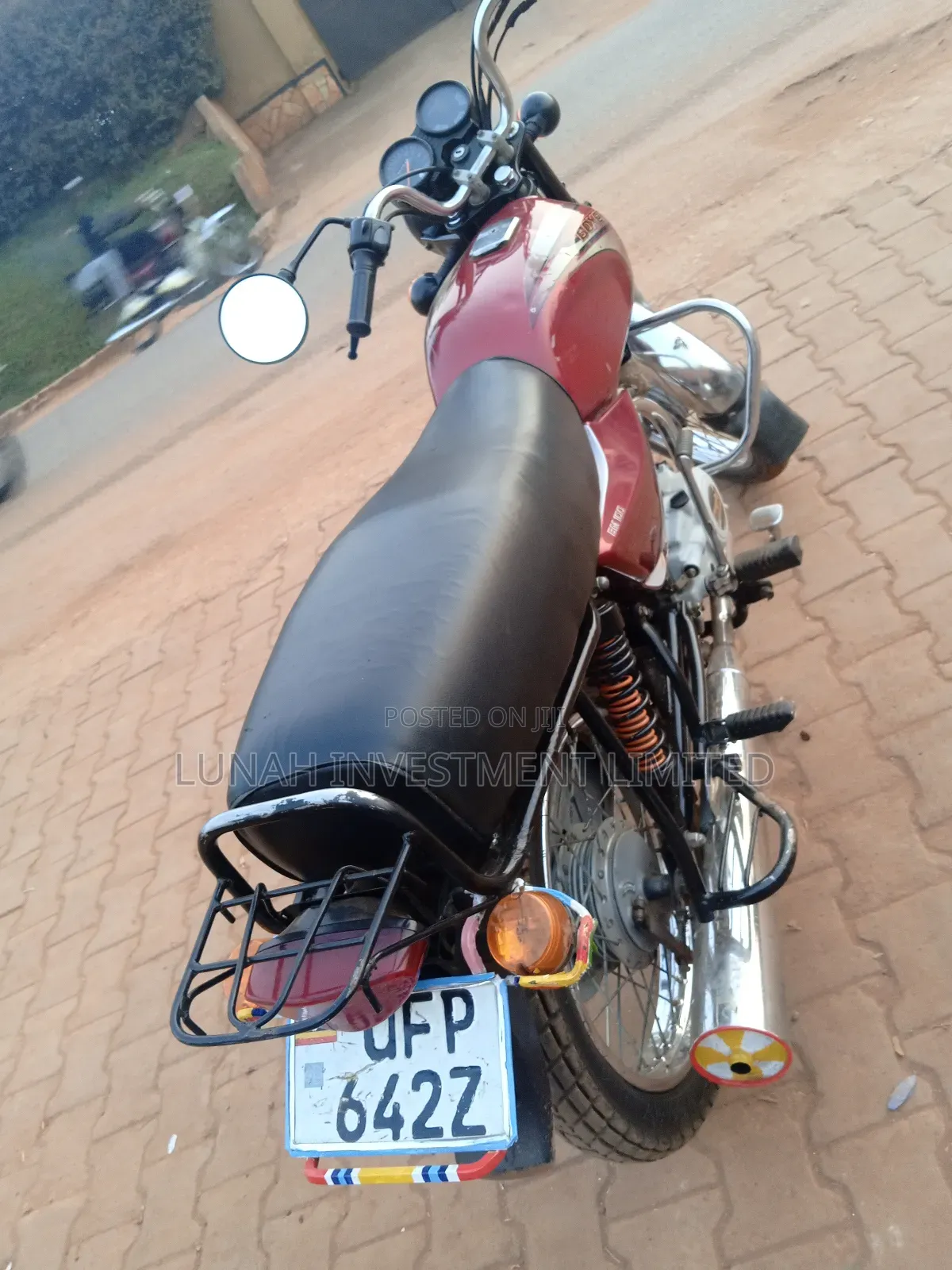 Bajaj Boxer 125 2023 Red