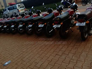 Bajaj Boxer 100 2023 Red