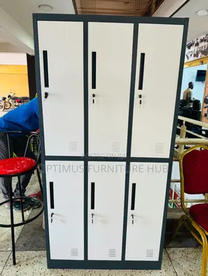 Locker (6 Compartments)