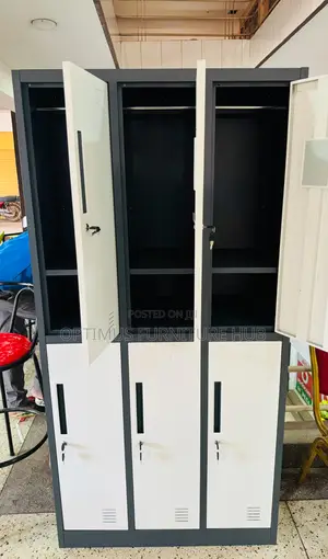 Locker (6 Compartments)
