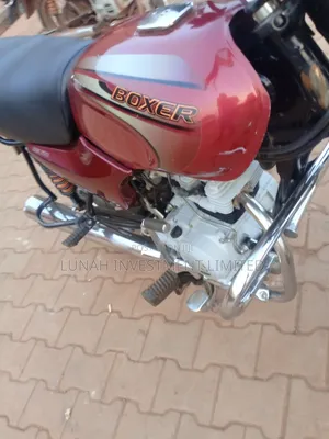 Bajaj Boxer BM100ES 2023 Red