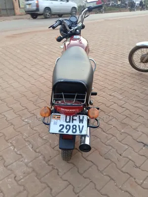 Bajaj Boxer 2023 Red