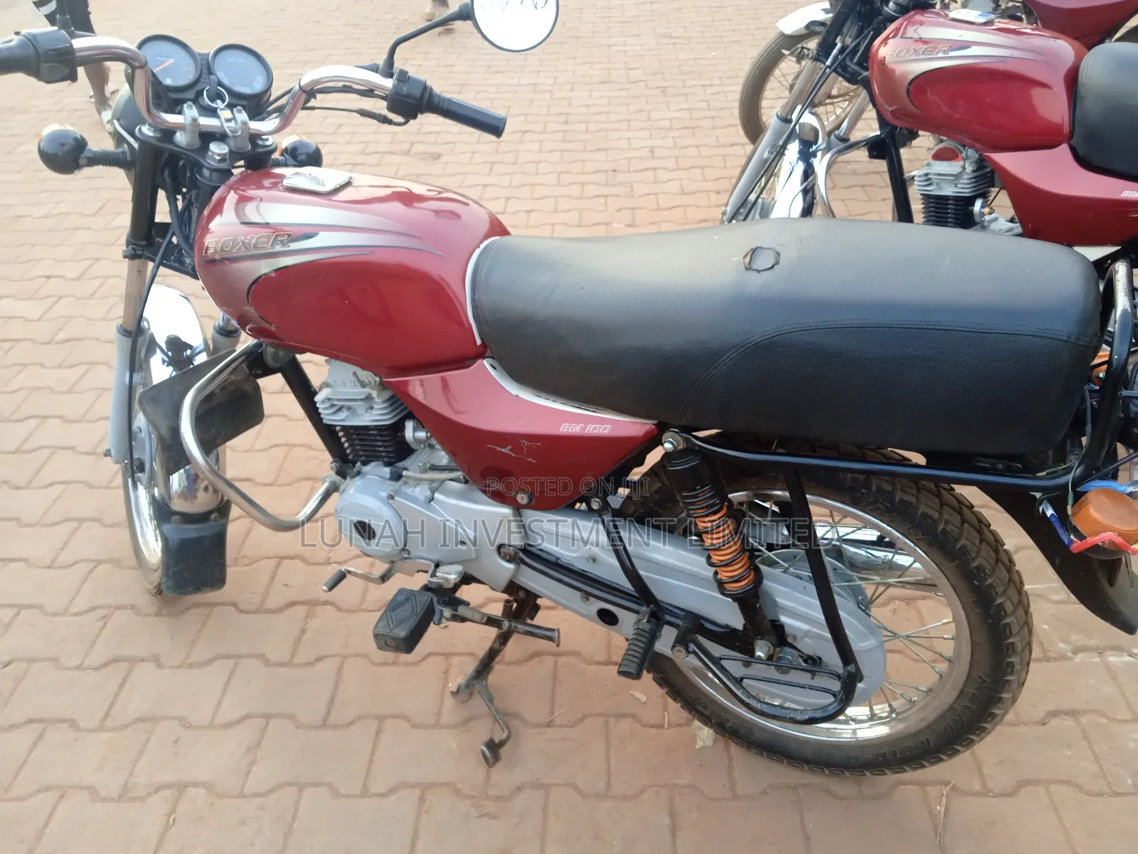 Bajaj Boxer 2023 Red