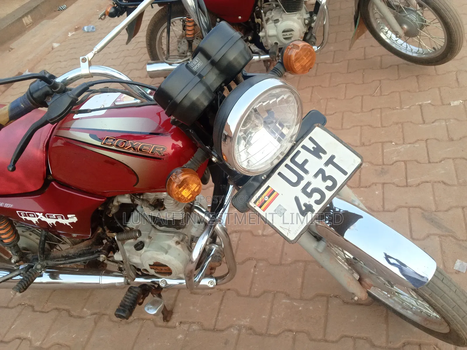 Bajaj Boxer 2023 Red