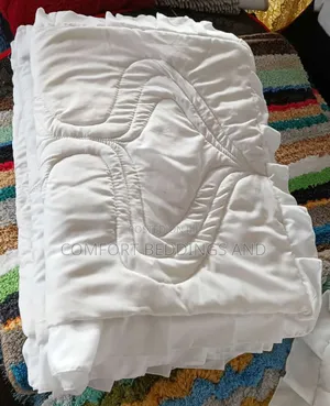 A Pair of Pillowcases White