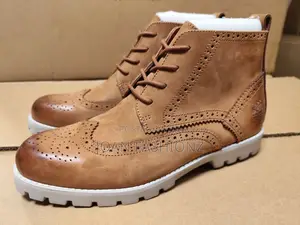 Men's Original Timberland Boots-Brown