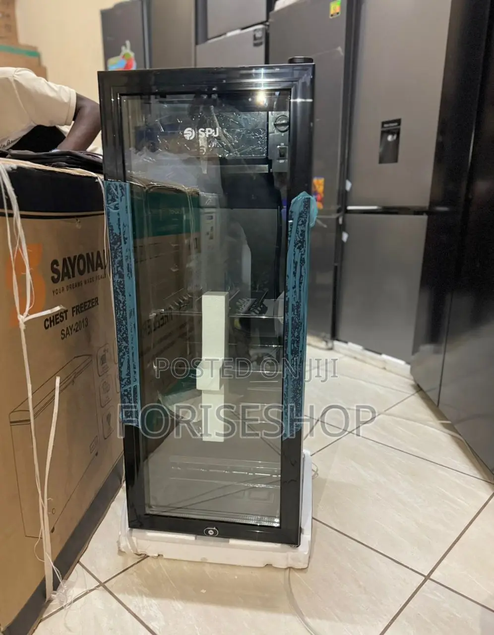 SPJ 130L Display Beverage Refrigerator