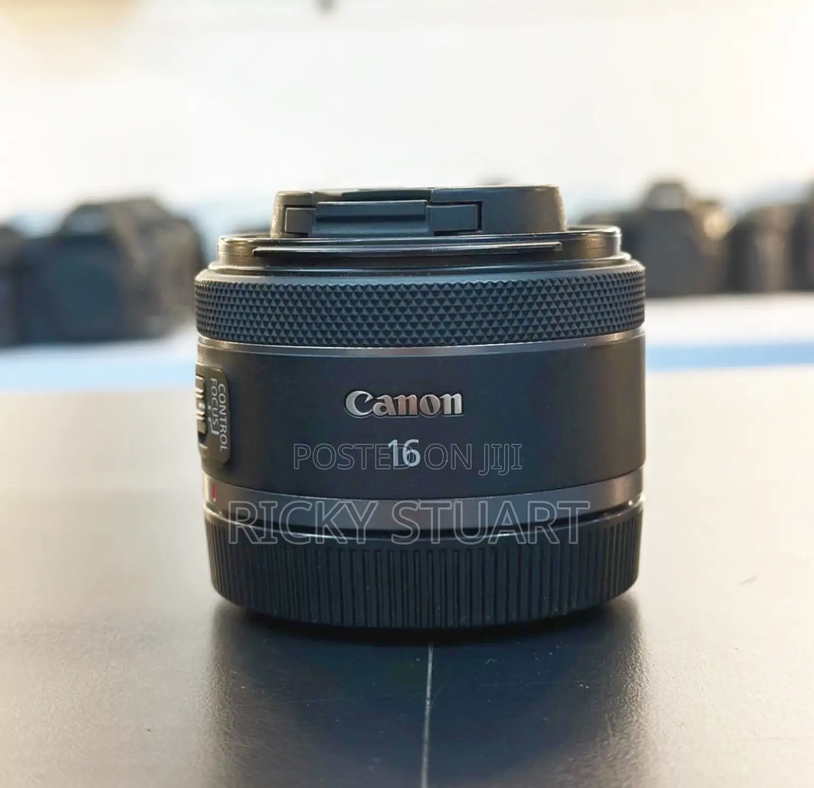 Canon Rf 16mm F2.8 STM Lens