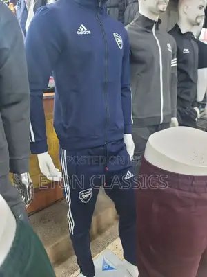 Photo - Arsenal Navy Blue Tracksuits Original