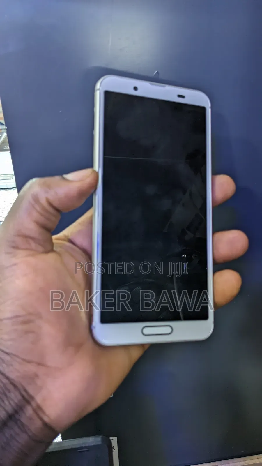 New Sharp Aquos Sense 3 SHV45 64 GB White