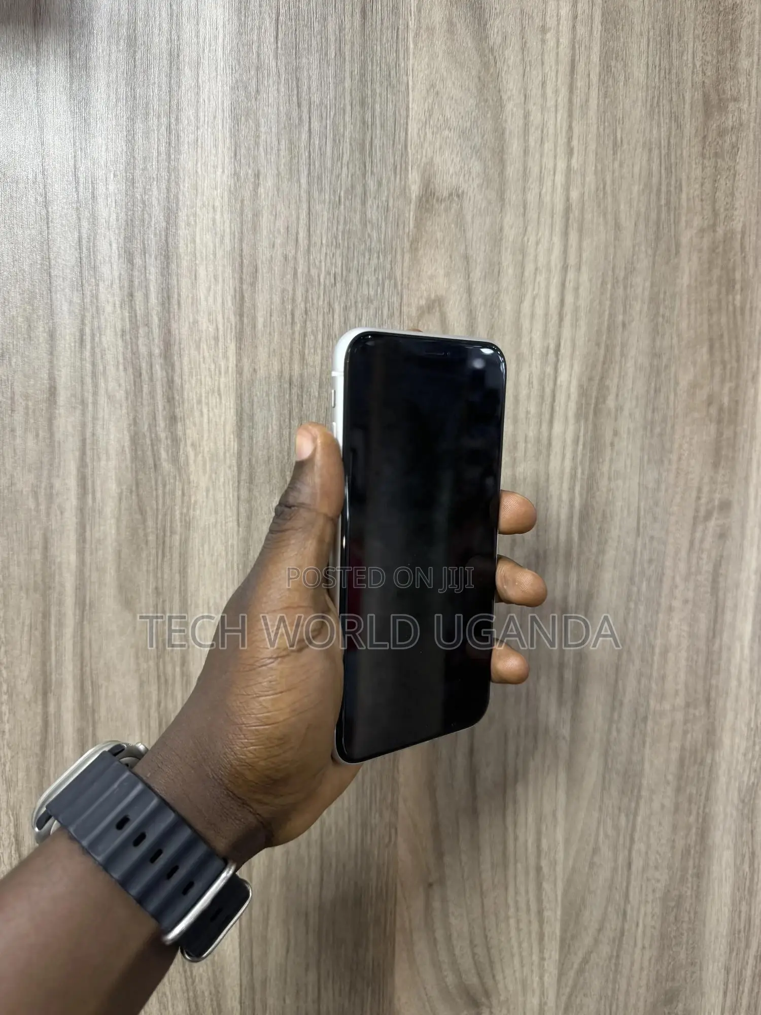 Apple iPhone XR 64 GB White