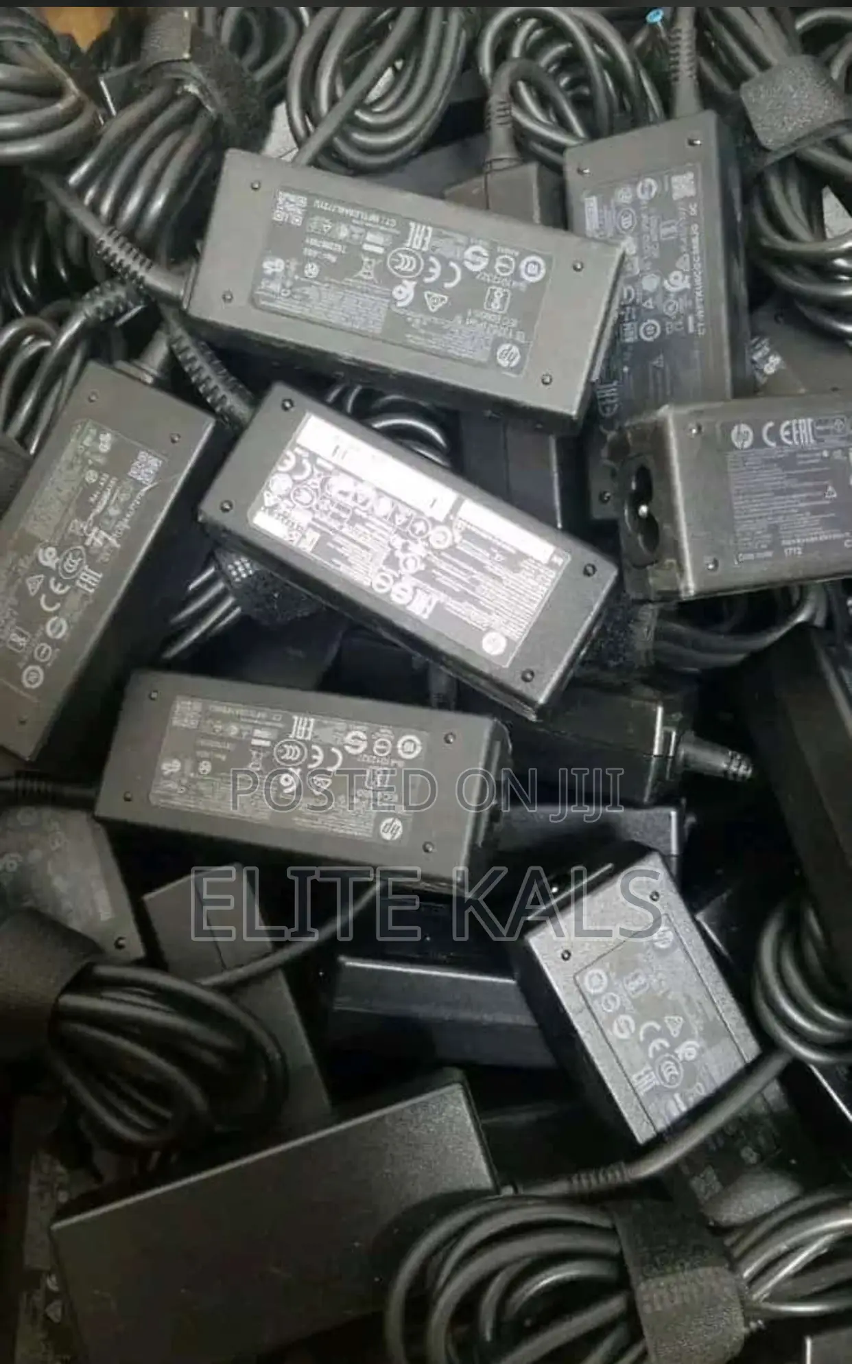 Laptop Adapters Dell, Hp, Lenovo, Samsung, Toshiba, Fujistu