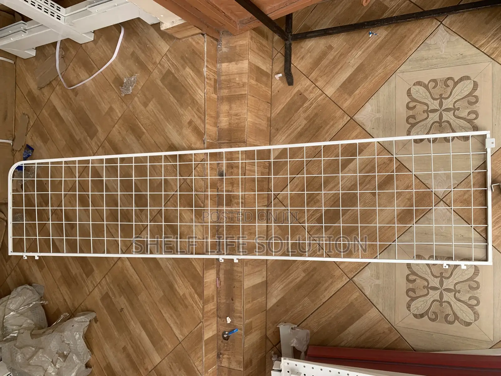 Shelf Side Mesh
