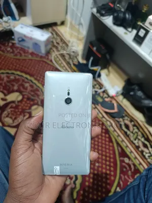 Sony Xperia XZ2 64 GB Gray