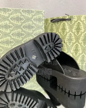 Platform Casual Style Unisex Logo Platform Wedge Sandals