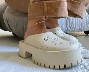 Gucci Platform Casual Wedge Sandals