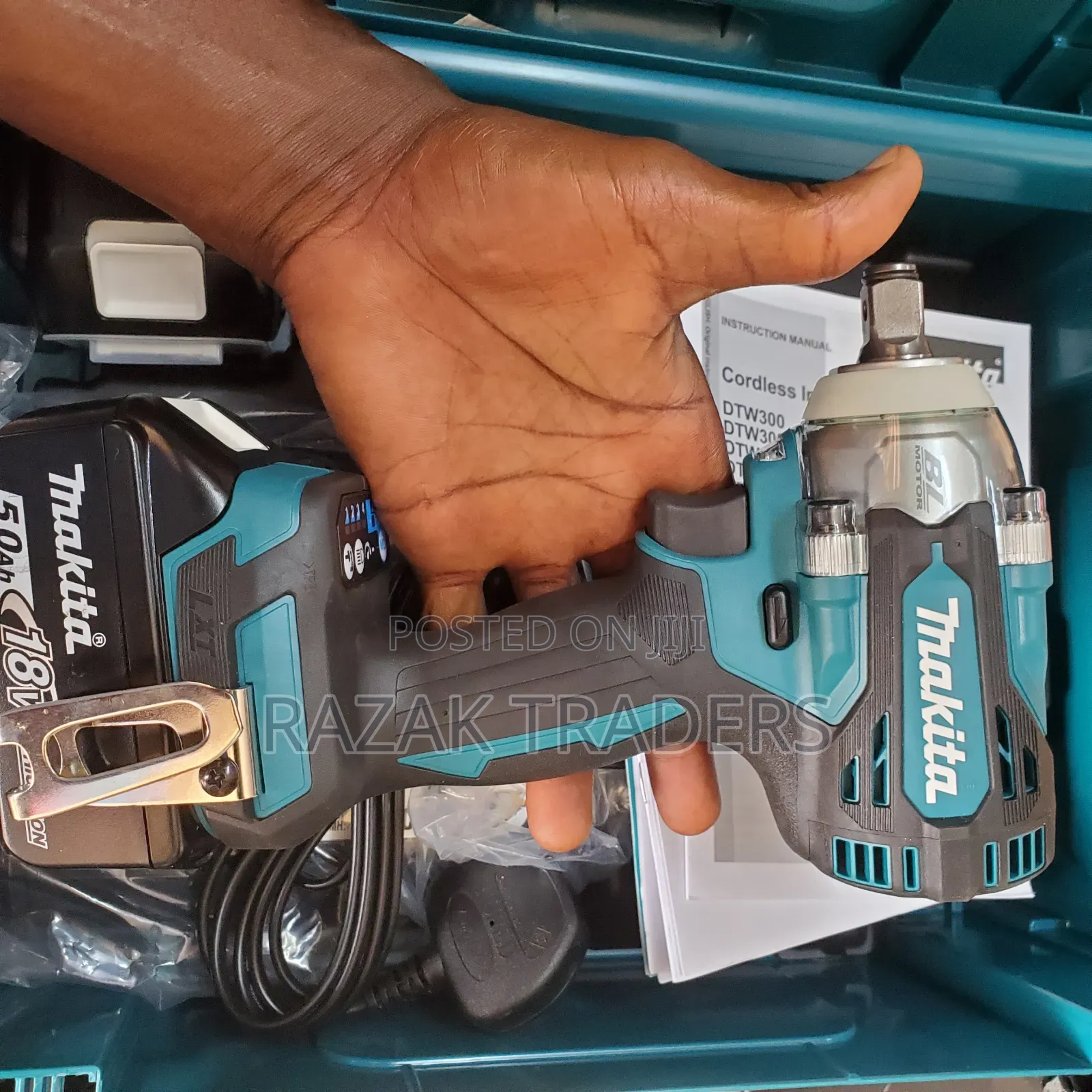 Original Makita Cordless Impact Wrench, 1.7kg