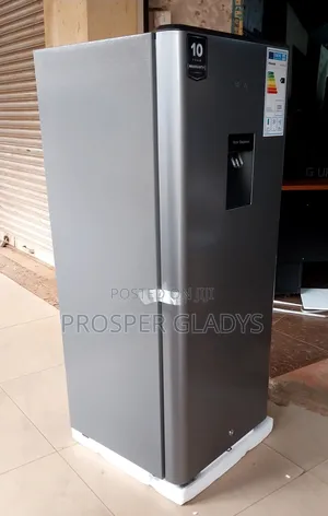 Photo - 229 Litres Hisense Single Door With a Despenser