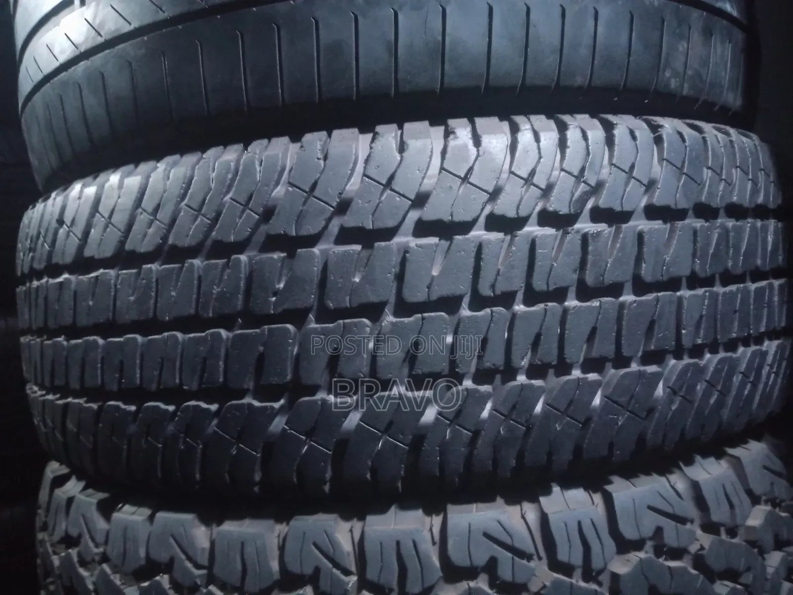 265/70r17 Michelin .