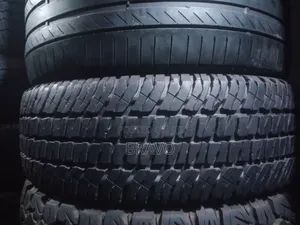 265/70r17 Michelin .