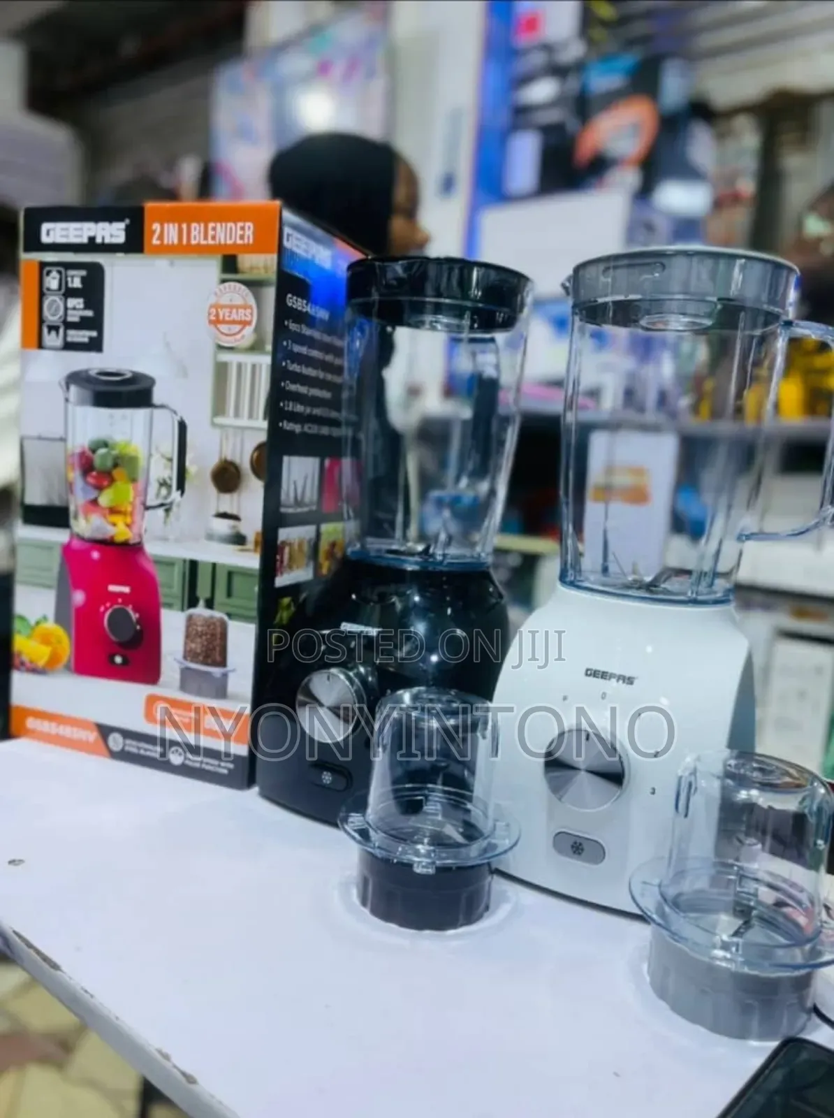Geepas High Quality 2in 1 Blender With 2 Years Warranty