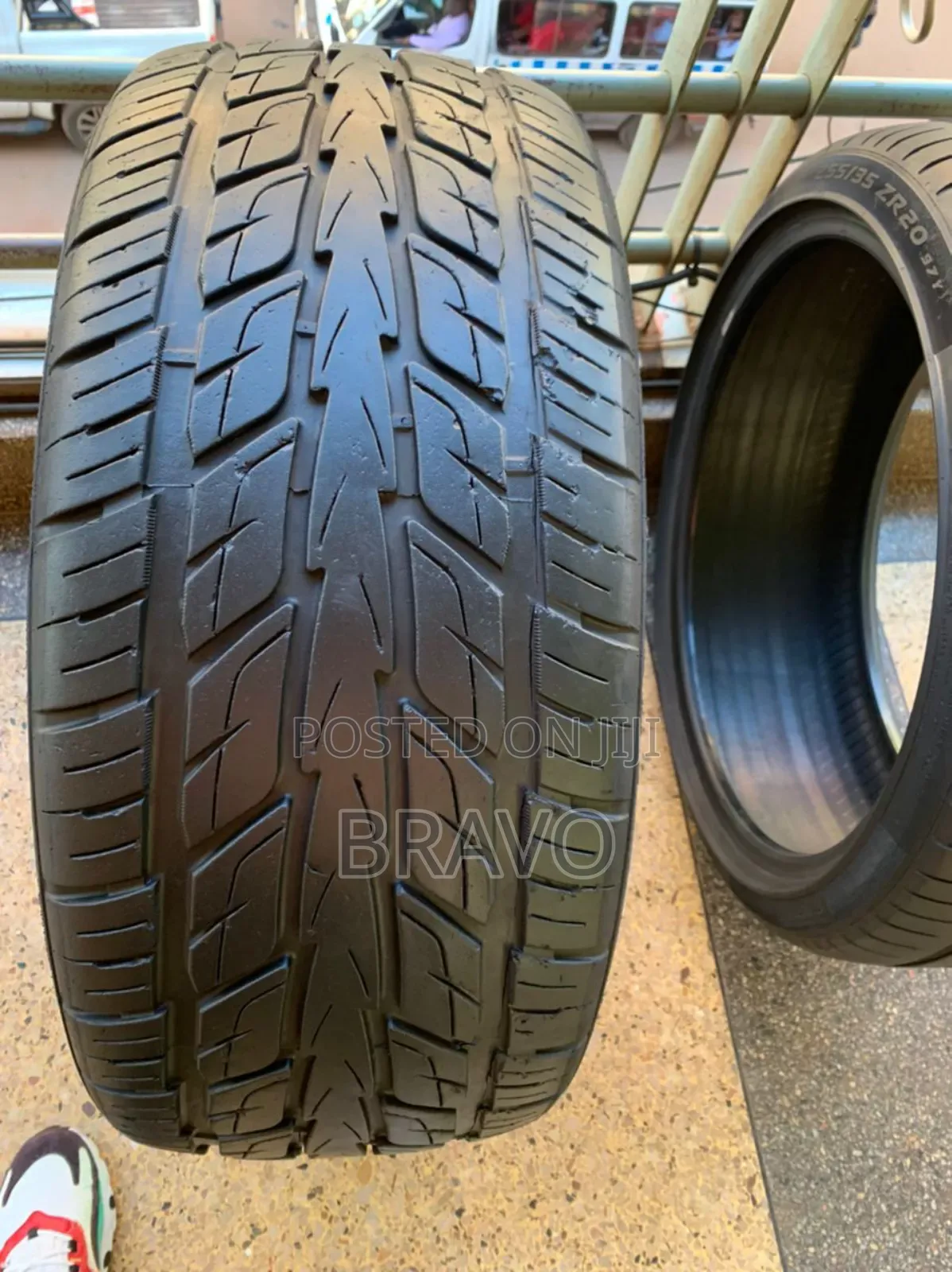 275/45r20 Tyres Good Condition.