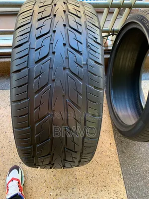 275/45r20 Tyres Good Condition.