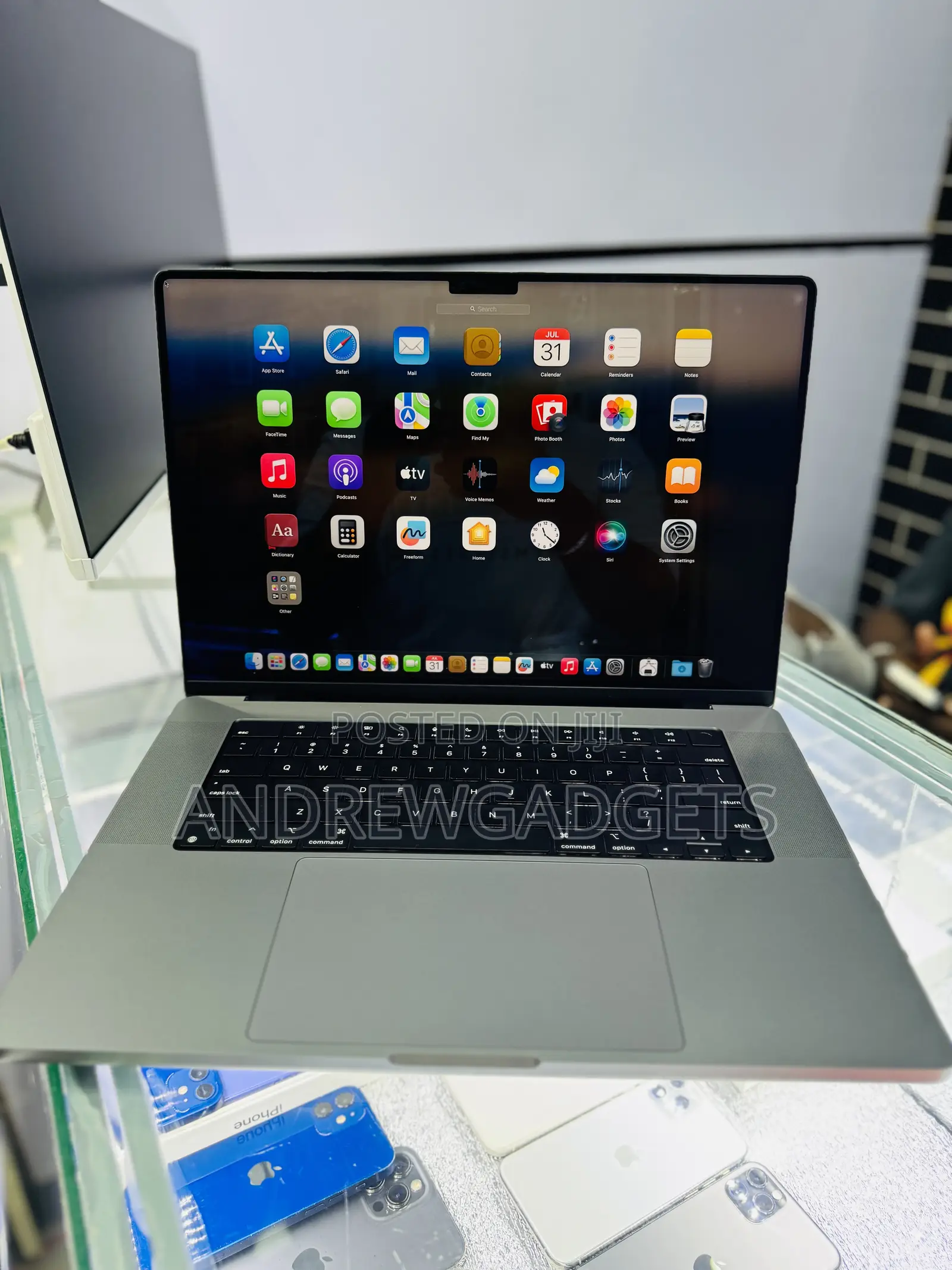Laptop Apple MacBook Pro 32GB Apple M1 Pro SSD 500GB