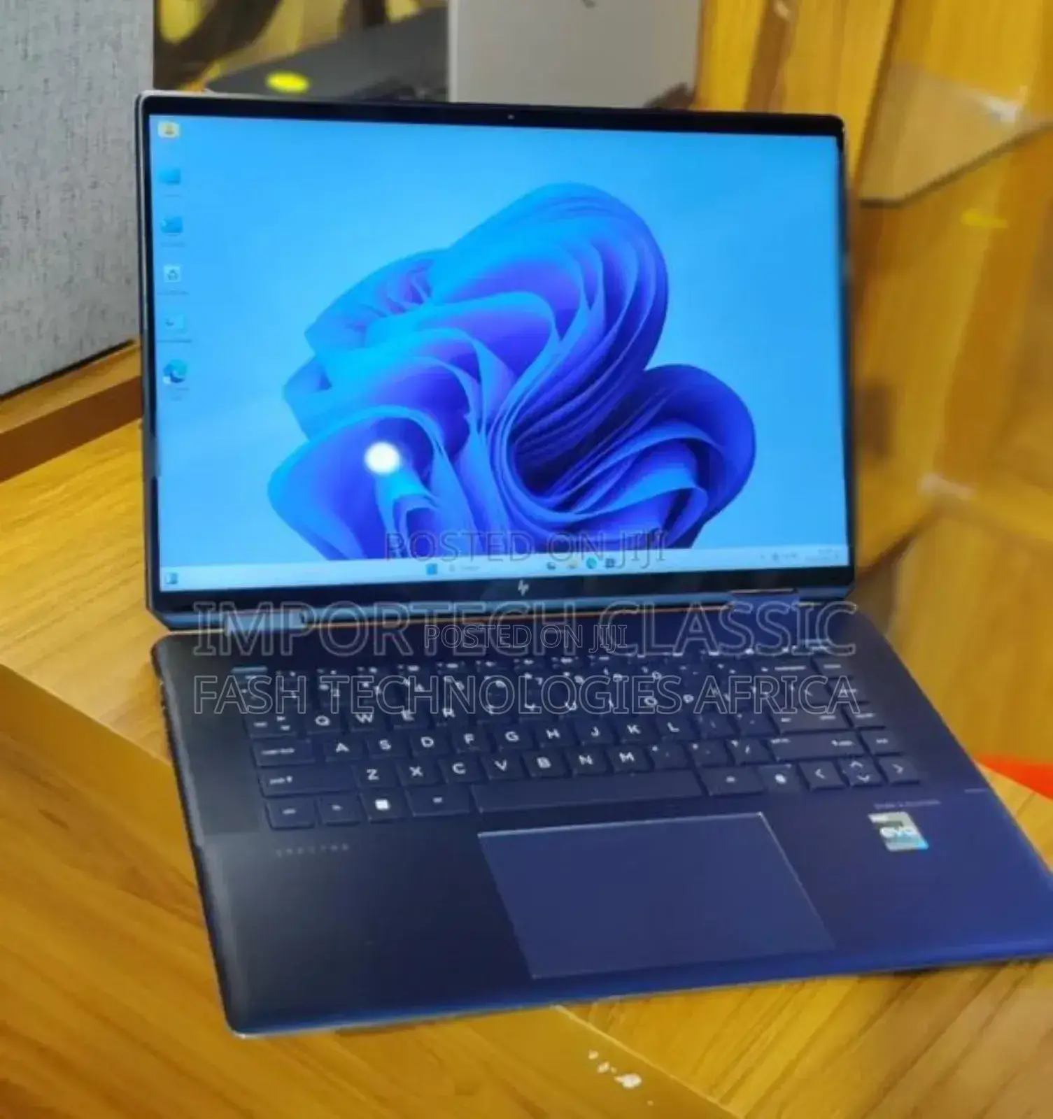 New Laptop HP Spectre X360 15 16GB Intel Core I7 SSD 512GB