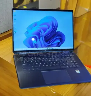 New Laptop HP Spectre X360 15 16GB Intel Core I7 SSD 512GB