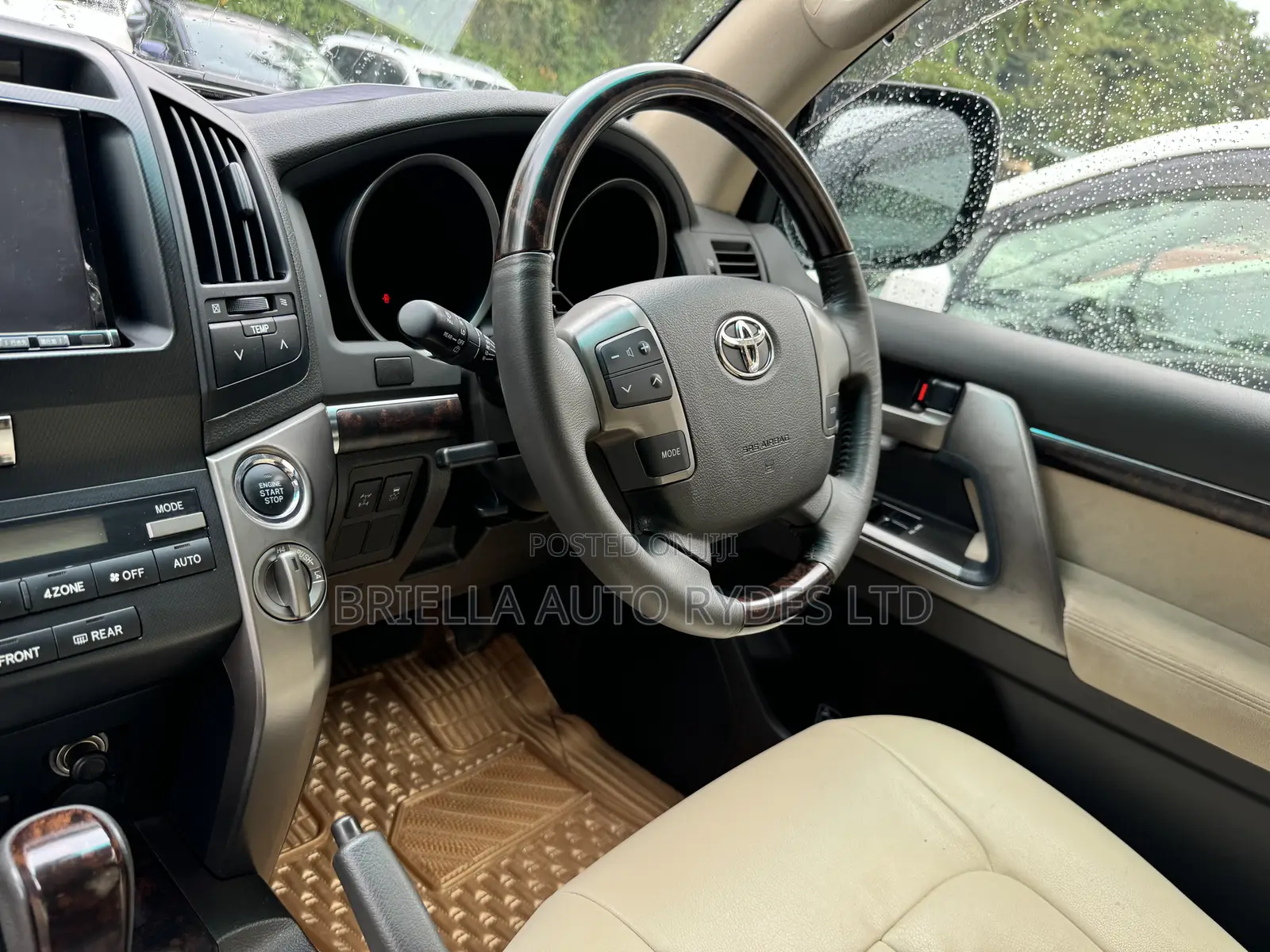 Toyota Land Cruiser Prado 2010 White