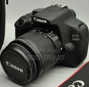 Canon 1200D With 18-55mm Lens
