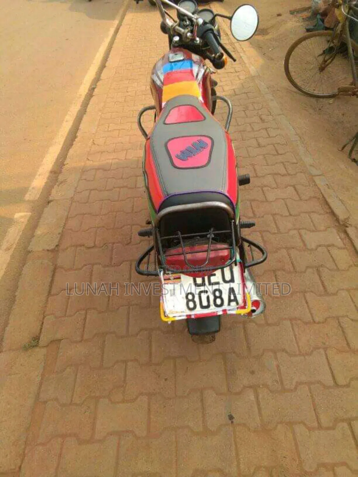 Bajaj Boxer 2023 Red