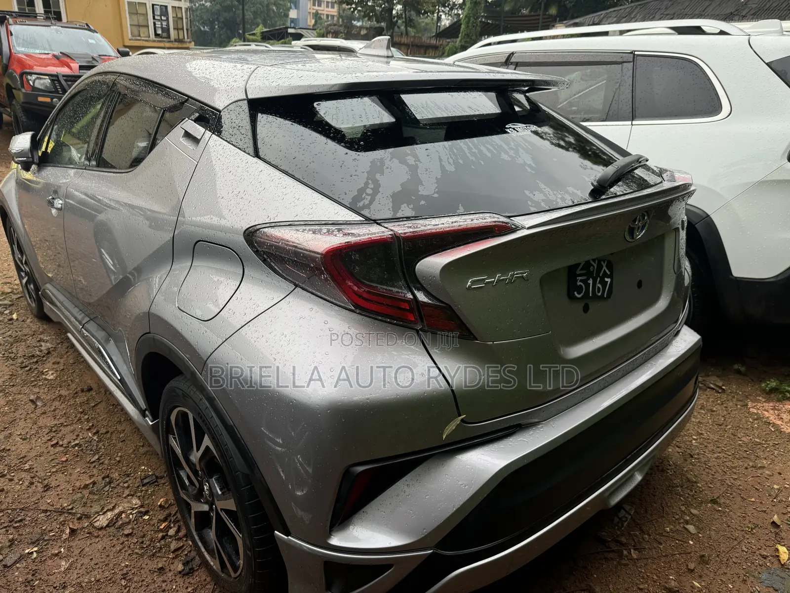 Toyota C-HR 2017 Silver