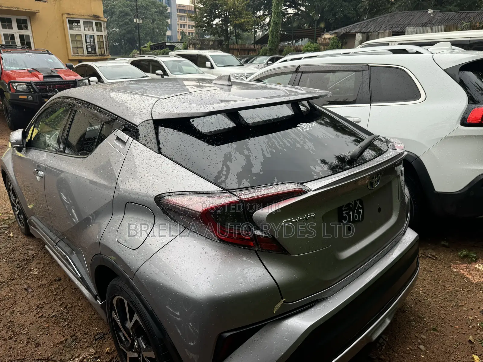 Toyota C-HR 2017 Silver