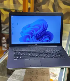 New Laptop HP ZBook 17 G3 16GB Intel Core I7 SSD 256GB