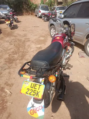 Bajaj Boxer 150 UG 2018 Red