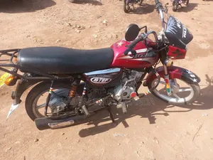 Bajaj Boxer 150 UG 2018 Red