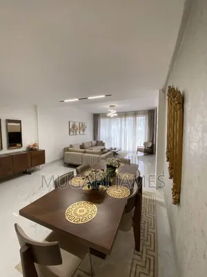 4bdrm Apartment in Central Division for sale