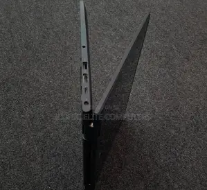 Laptop Dell Latitude 3390 8GB Intel Core I3 SSD 256GB